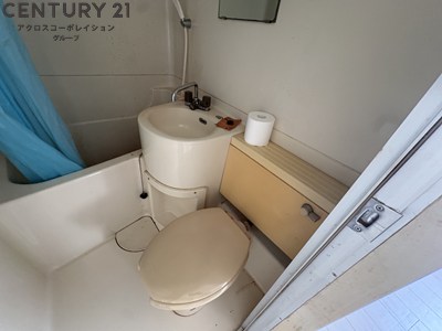 トイレ　お風呂トイレ同室です