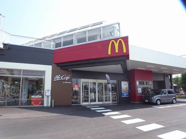 飲食店　マクドナルド 神戸大久保インター店（飲食店）まで652m