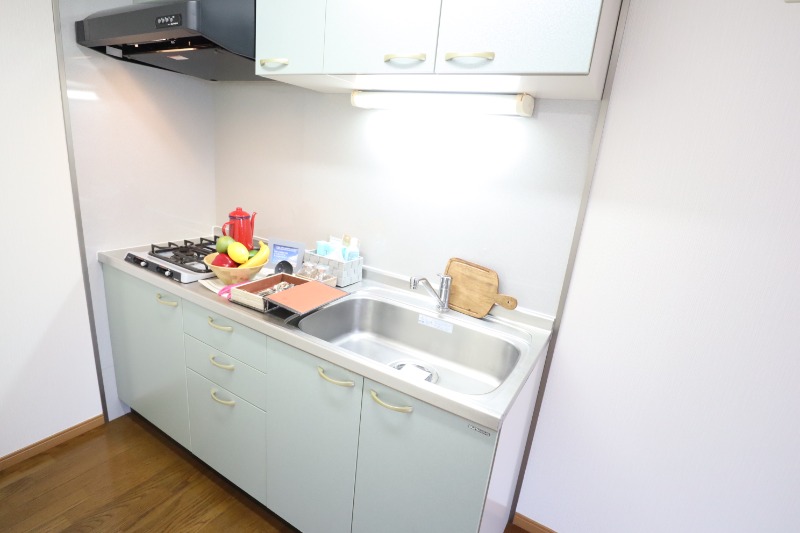 キッチン　◇２口コンロ・調理スペースのあるシステムキッチン◇