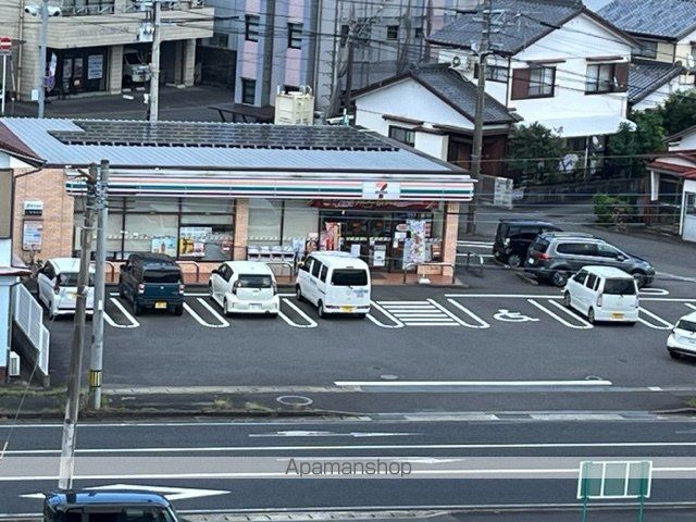 コンビニ　セブンイレブン（コンビニ）まで408m