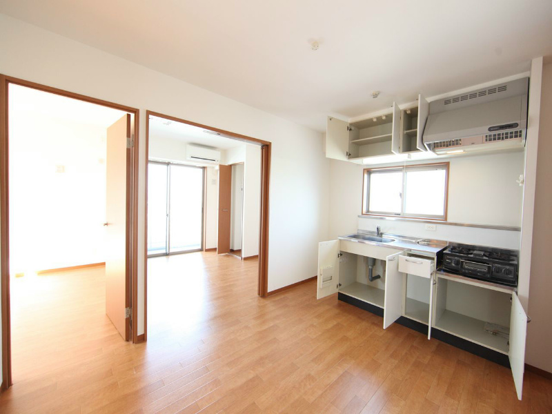その他　ＤＫ7.9帖　角部屋　窓付き(換気良好）