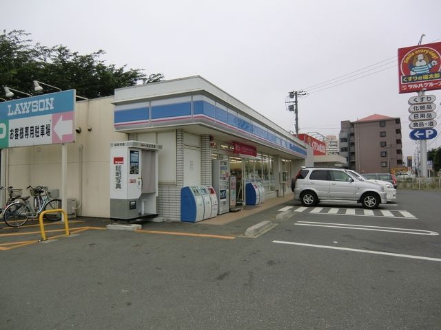 コンビニ　ローソン船橋芝山店（コンビニ）まで307m