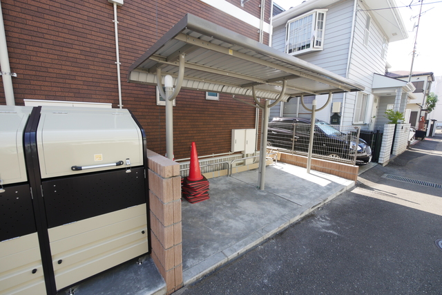 その他共有部分　★屋根付き駐輪場がございます★