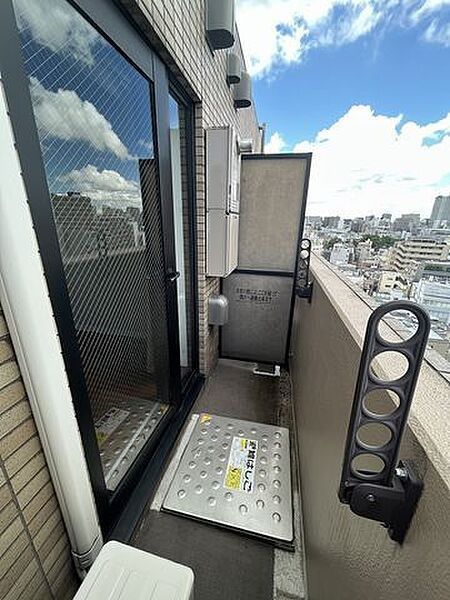 バルコニー　（別タイプ参考写真）グローバン板橋　板橋区板橋1