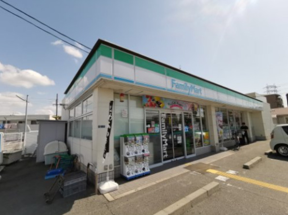 コンビニ　ファミリーマート 松原三宅中一丁目店（コンビニ）まで92m