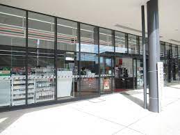 コンビニ　セブンイレブン福岡市総合体育館店（コンビニ）まで1086m