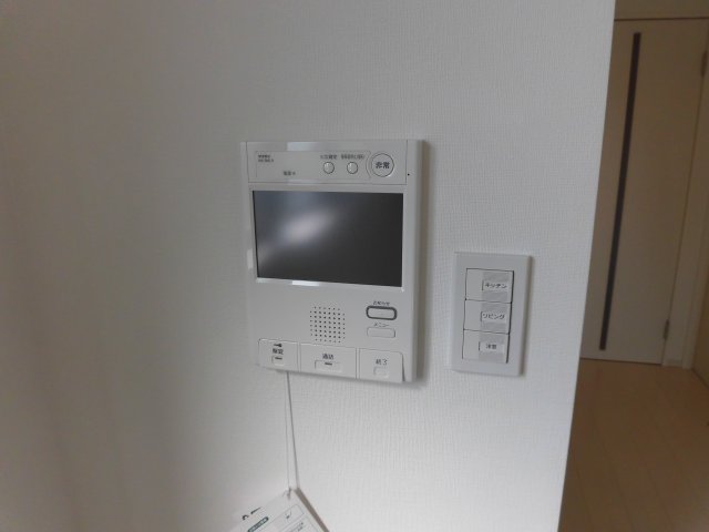 セキュリティ　お部屋から確認できるモニター付きインターホン完備♪