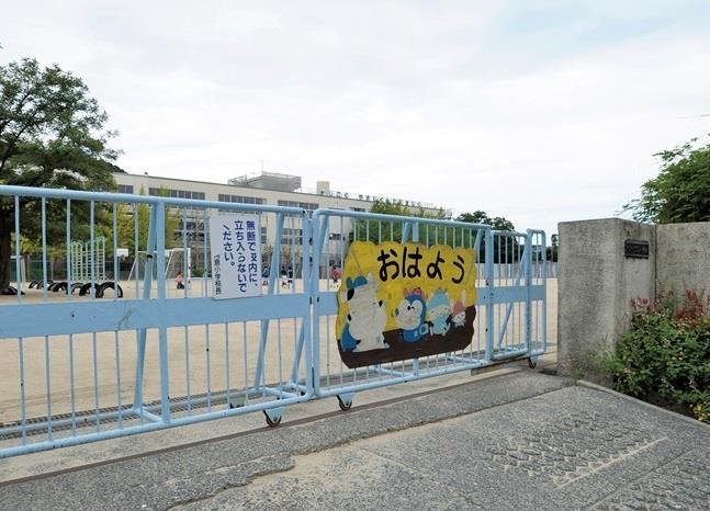 小学校　下関市立角倉小学校（小学校）まで468m