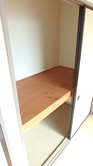 収納　図面と現状に相違がある場合には現状を優先