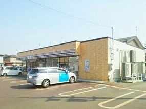 スーパー　セブンイレブン長岡大島本町３丁目店（スーパー）まで300m
