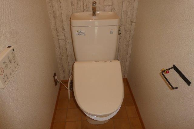 トイレ　ウォシュレット