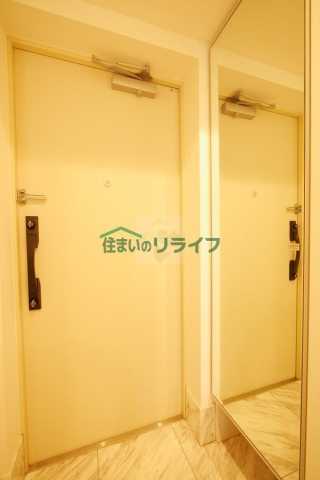 玄関　クレイシア巣鴨駅前