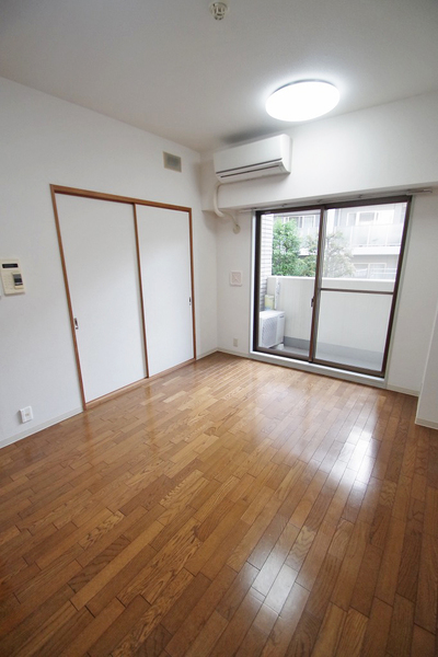 居室・リビング　※他部屋参考写真