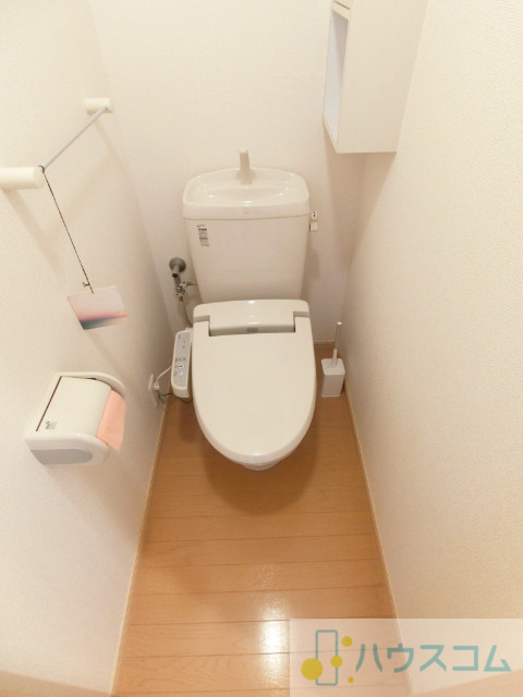 トイレ　シャワートイレ