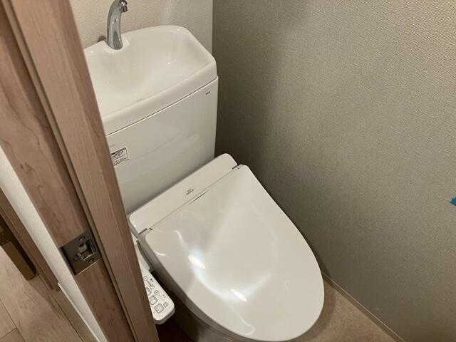 トイレ　?