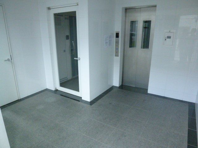 その他共有部分　エレベーター付きです。