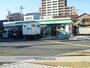 コンビニ　ファミリーマート（コンビニ）まで549m