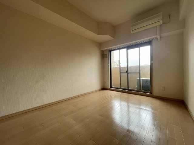 その他部屋・スペース　落ち着いて過ごせるお部屋なので、寝室にいかがでしょうか
