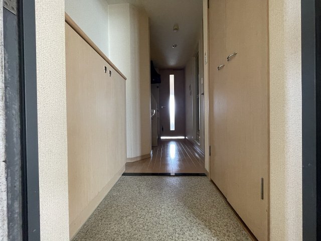 玄関　きれいな玄関です