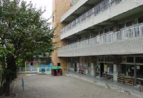 幼稚園・保育園　第三ひもんや保育園（幼稚園・保育園）まで520m