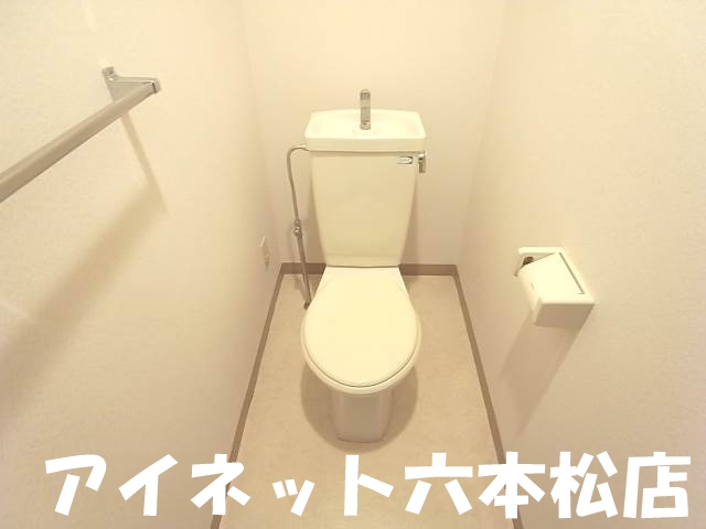 トイレ　清潔感のある空間