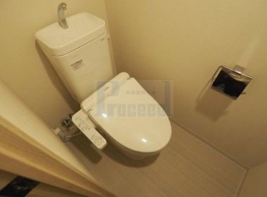 トイレ　※別部屋参考写真