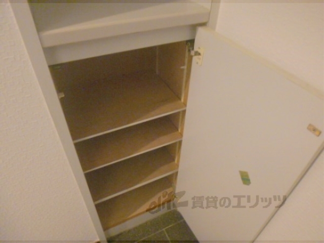 収納　下駄箱