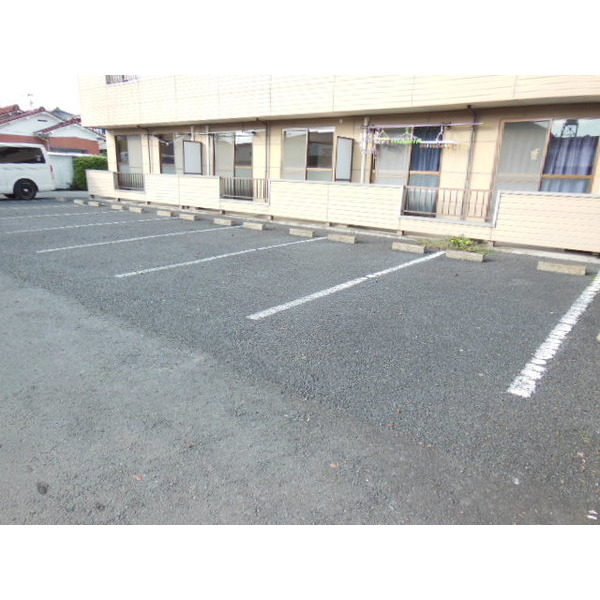 駐車場　平面駐車場♪