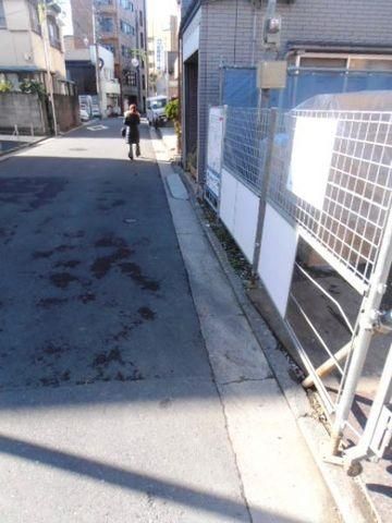 その他　建物前面道路（その他）まで1m