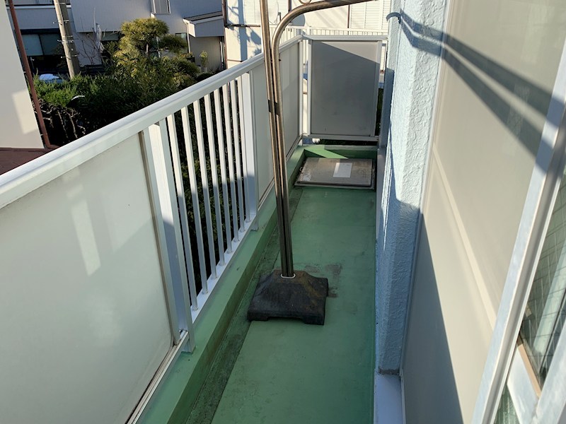 バルコニー　現況優先