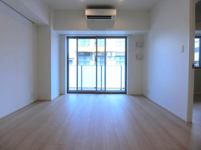 居室・リビング　他のお部屋の参考写真となります。