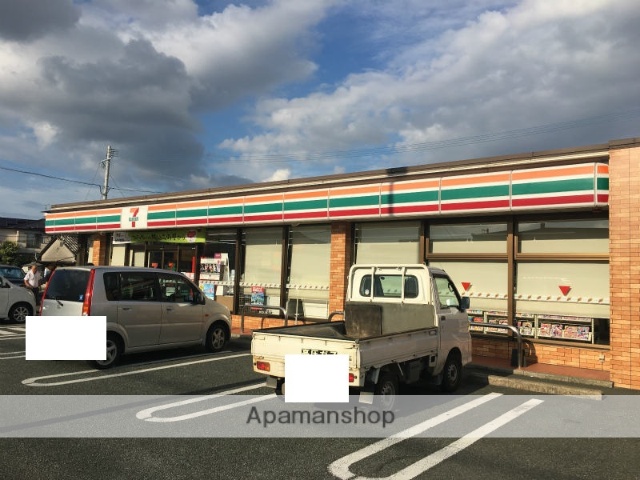 コンビニ　セブン－イレブン熊本蓮台寺１丁目店（コンビニ）まで852m
