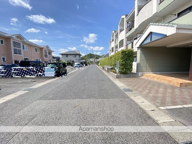 その他　前面道路（その他）まで0m