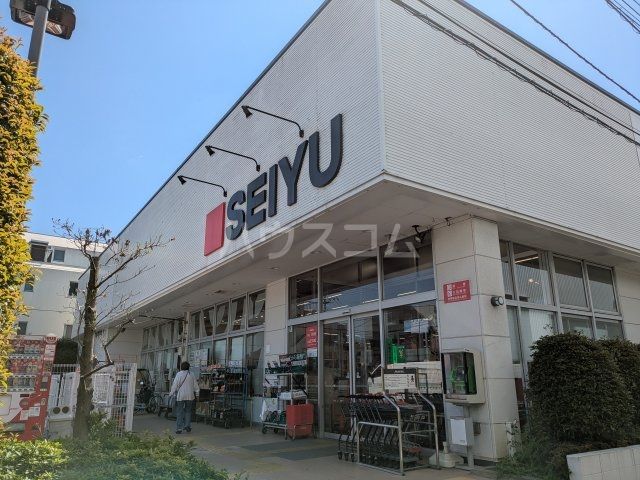 スーパー　西友 高井戸東店（スーパー）まで132m