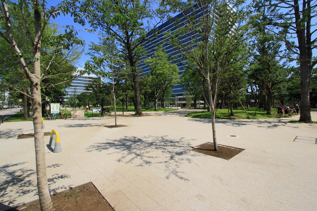 公園　中野区立中野四季の森公園（公園）まで632m