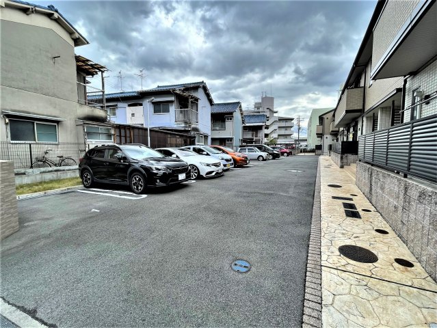 駐車場　駐車場があります