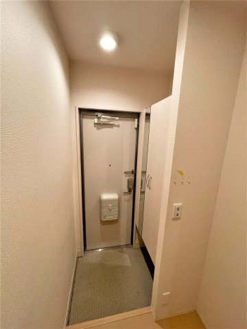 玄関　同物件、類似間取りのイメージ写真です