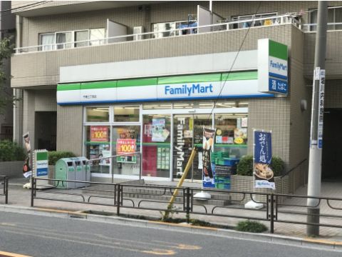 コンビニ　ファミリーマート 千束三丁目店（コンビニ）まで188m