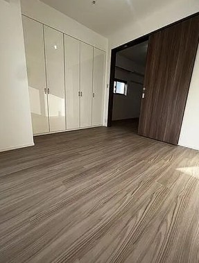 その他部屋・スペース　使い勝手のいい寝室です
