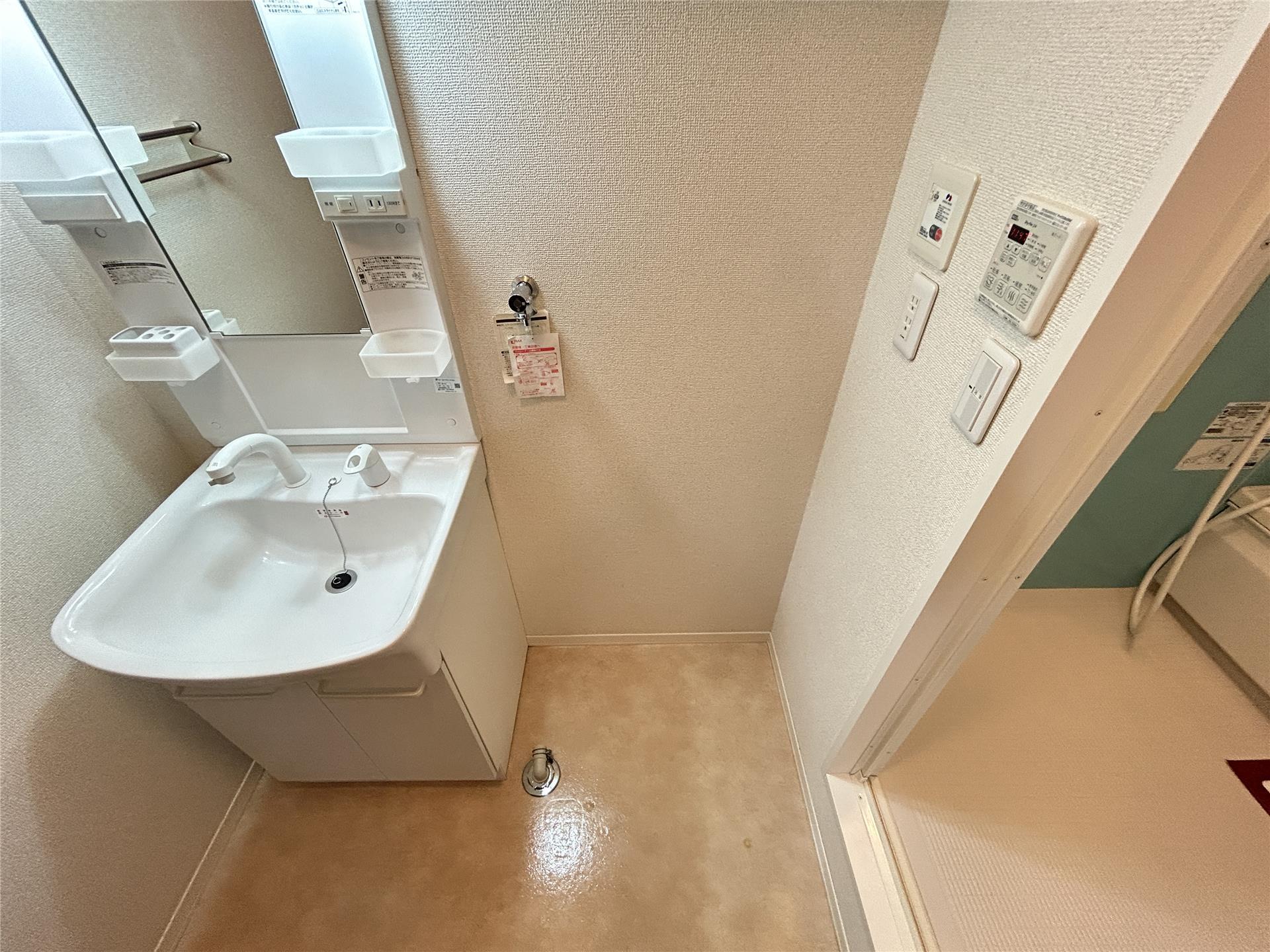 その他設備　洗濯機置場