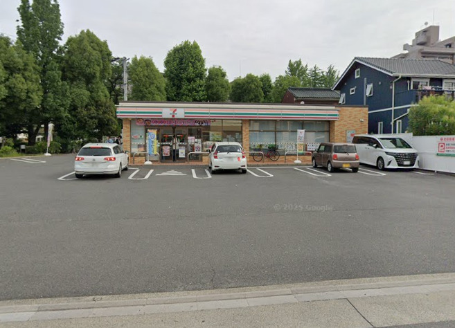 コンビニ　セブンイレブン 名古屋龍ノ口町1丁目店（コンビニ）まで307m
