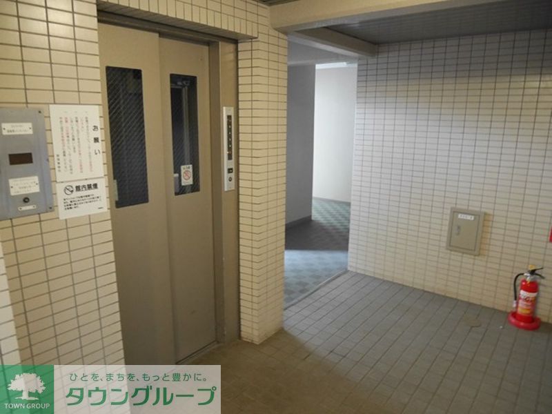その他　エレベーター