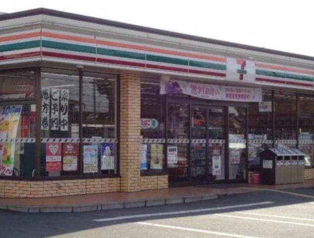 コンビニ　セブンイレブン 高砂小松原店（コンビニ）まで1056m