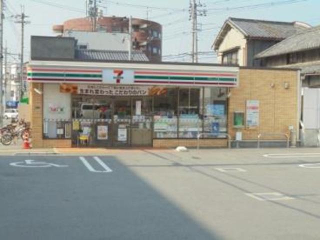 コンビニ　セブンイレブン富田林喜志町2丁目店（コンビニ）まで49m