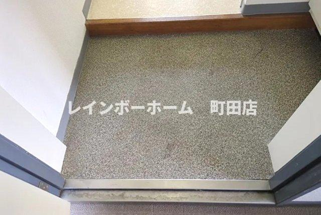 玄関　※別号室参考写真