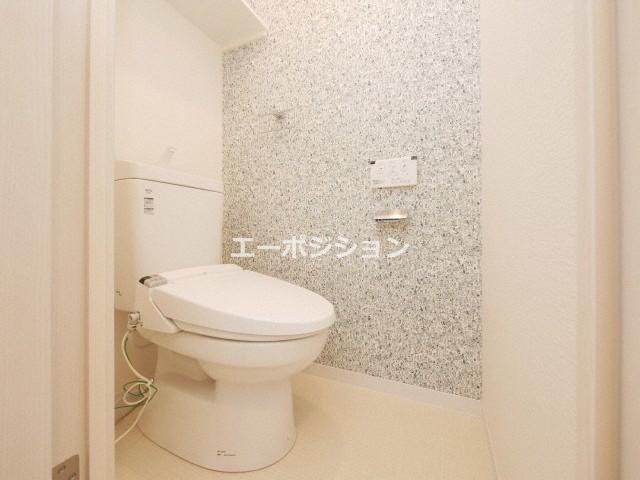 トイレ　フォーリアライズ難波シエロ