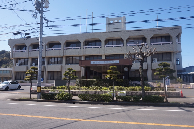 役所　諫早市役所多良見支所（役所）まで3219m