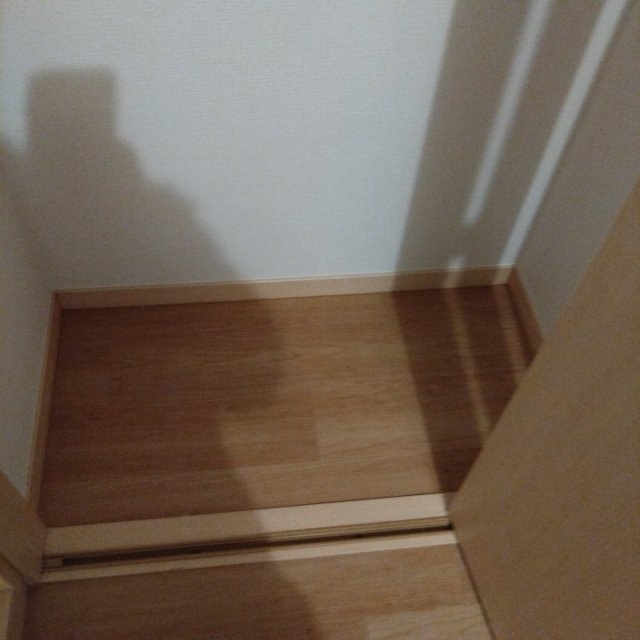 収納　写真と現況が異なる場合は現況優先となります。