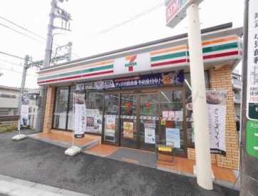 コンビニ　セブンイレブン 横浜杉田3丁目店（コンビニ）まで890m