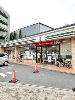 その他　セブンイレブン渋谷本町３丁目店（その他）まで240m